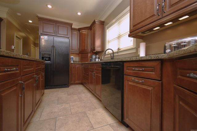 3321 Prestwick Cir, Jonesboro, AR 72405