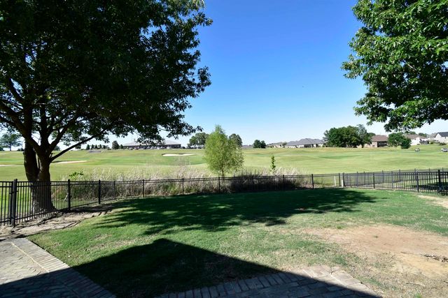 3321 Prestwick Cir, Jonesboro, AR 72405