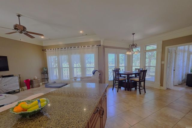 3321 Prestwick Cir, Jonesboro, AR 72405