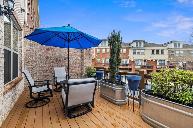 307 Alderwood Lane, Sandy Springs, GA 30328