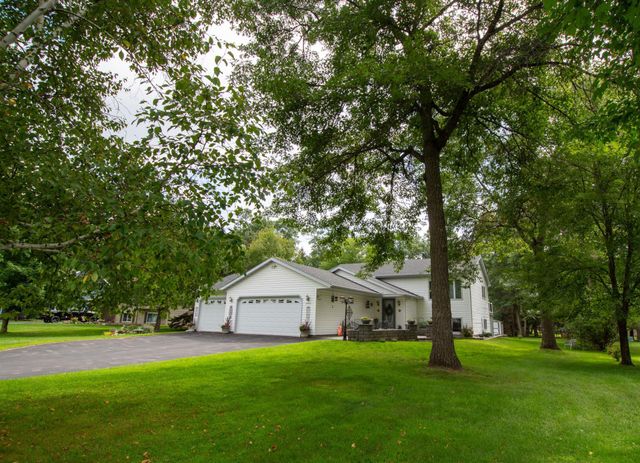 14420 Cottage Grove Drive, Baxter, MN 56425