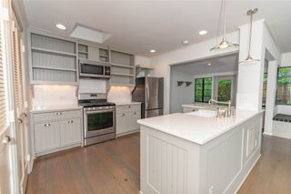 2850 Claudette Avenue, Dallas, TX 75211