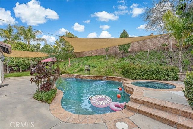 42376 Wildwood, Murrieta, CA 92562