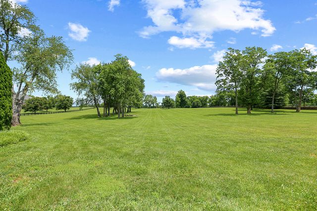 1601 Sahalee Drive, Lexington, KY 40511