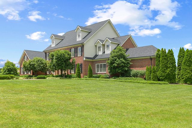 1601 Sahalee Drive, Lexington, KY 40511