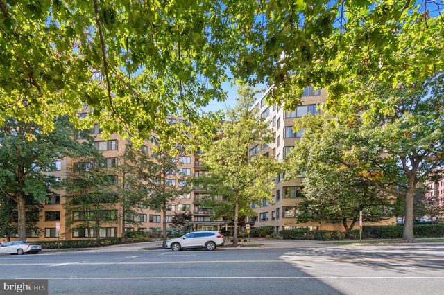 4740 CONNECTICUT AVE NW #903, Washington, DC 20008