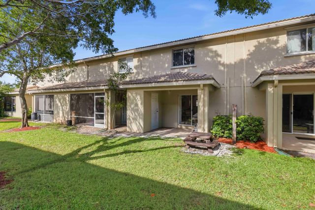 5959 London Lane, Tamarac, FL 33321