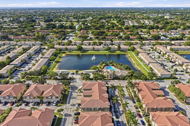 5959 London Lane, Tamarac, FL 33321