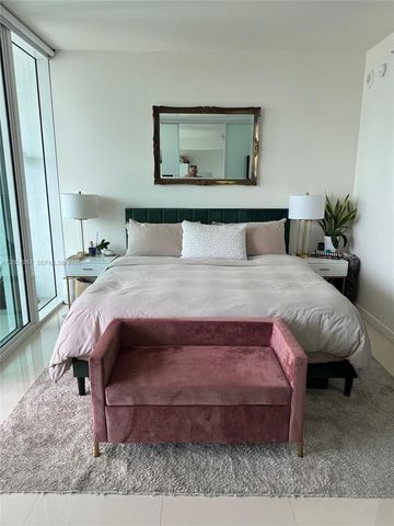 1040 Biscayne Boulevard 2605, Miami, FL 33132
