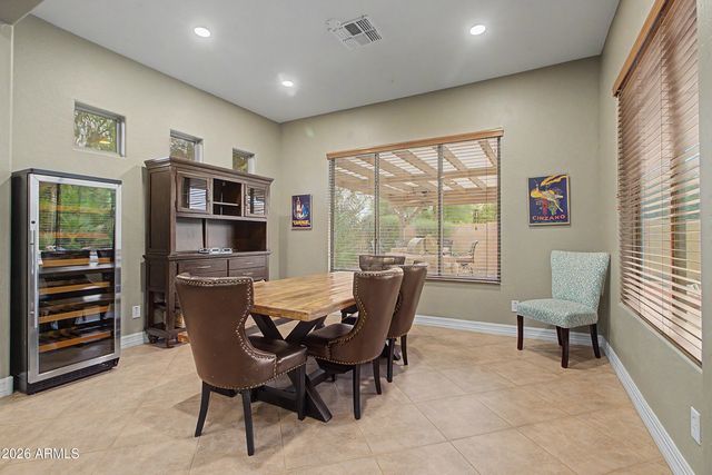 1351 E CANARY Drive, Gilbert, AZ 85297