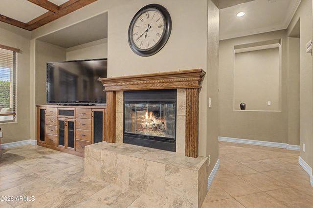 1351 E CANARY Drive, Gilbert, AZ 85297
