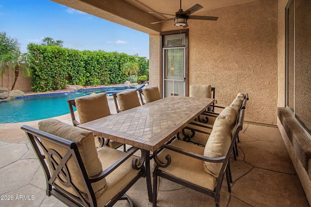 1351 E CANARY Drive, Gilbert, AZ 85297