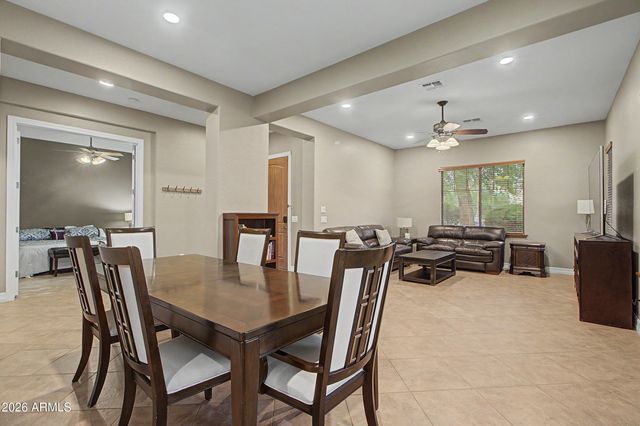 1351 E CANARY Drive, Gilbert, AZ 85297