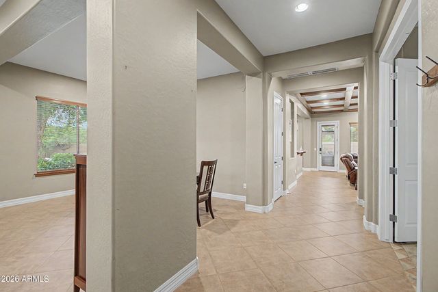 1351 E CANARY Drive, Gilbert, AZ 85297