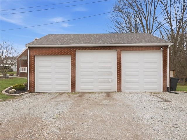 2004 Spring St, Hopewell Twp, PA 15001