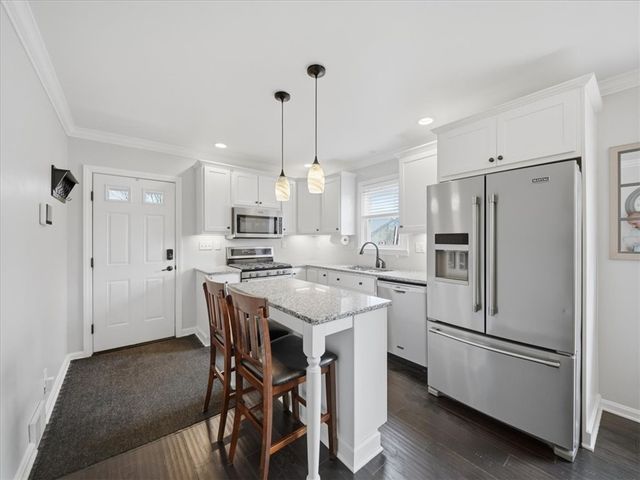 2004 Spring St, Hopewell Twp, PA 15001