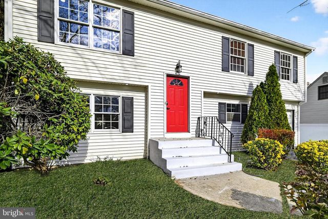 43 LINDEN LN, Plainsboro, NJ 08536