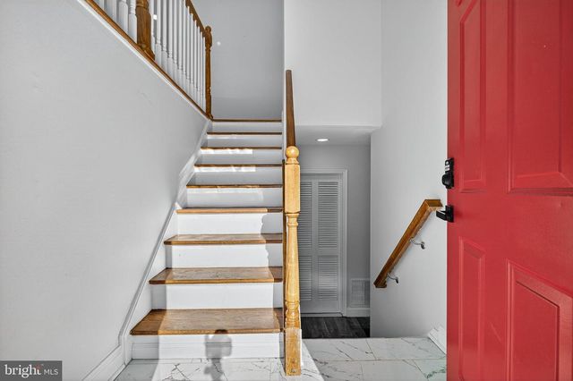 43 LINDEN LN, Plainsboro, NJ 08536