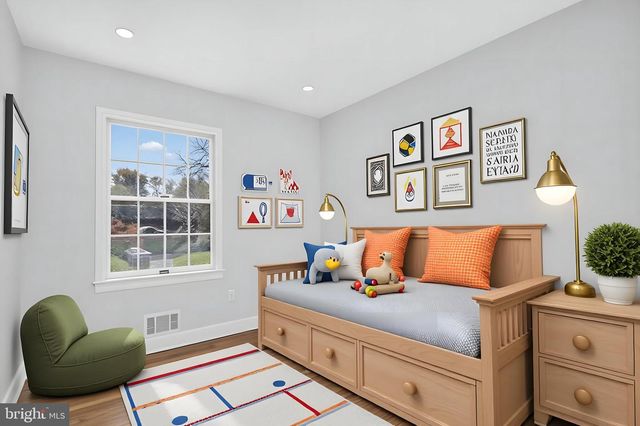 43 LINDEN LN, Plainsboro, NJ 08536