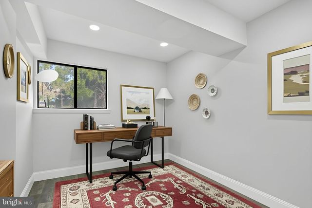 43 LINDEN LN, Plainsboro, NJ 08536