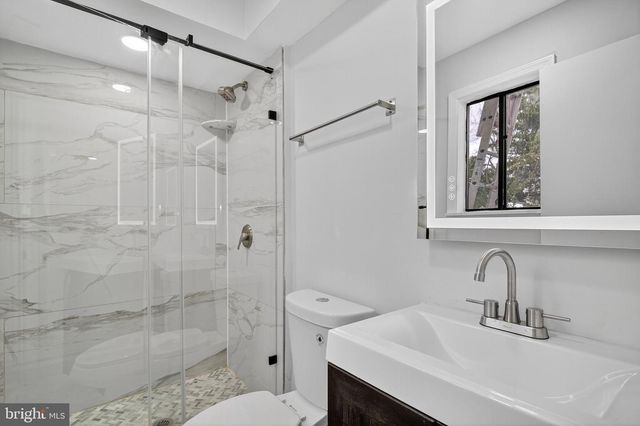 43 LINDEN LN, Plainsboro, NJ 08536