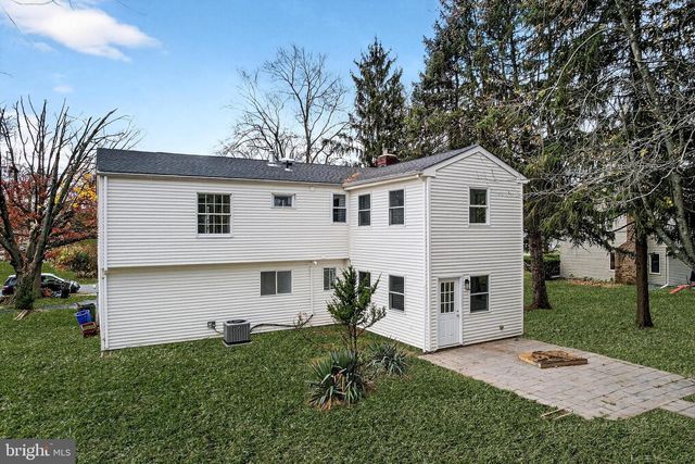 43 LINDEN LN, Plainsboro, NJ 08536