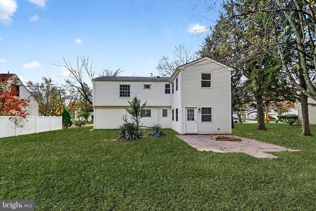 43 LINDEN LN, Plainsboro, NJ 08536