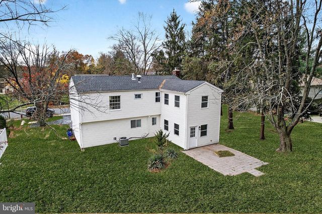 43 LINDEN LN, Plainsboro, NJ 08536