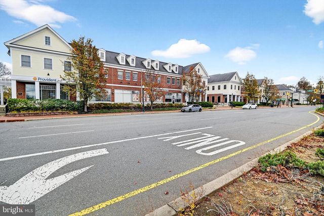 43 LINDEN LN, Plainsboro, NJ 08536