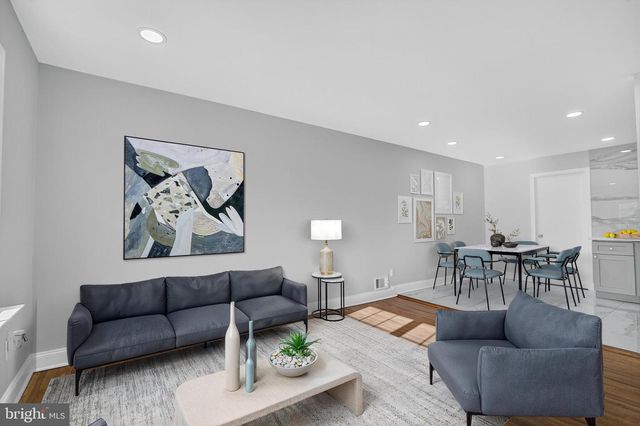 43 LINDEN LN, Plainsboro, NJ 08536