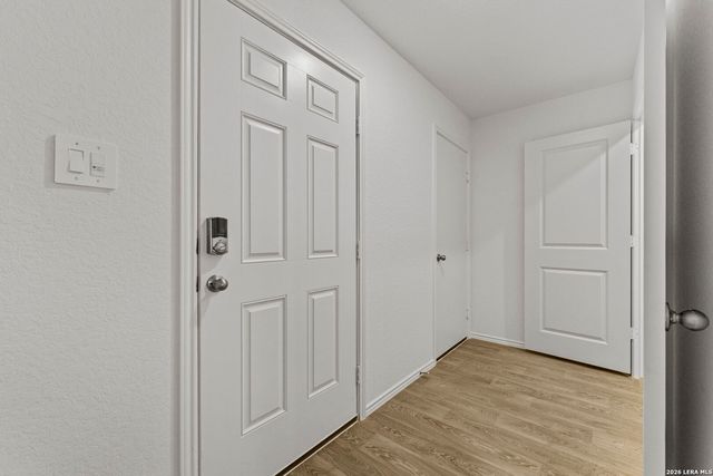 16052 Mahogany Way, Elmendorf, TX 78112