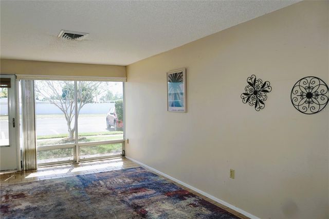 4334 TAHITIAN GARDENS CIRCLE C, Holiday, FL 34691