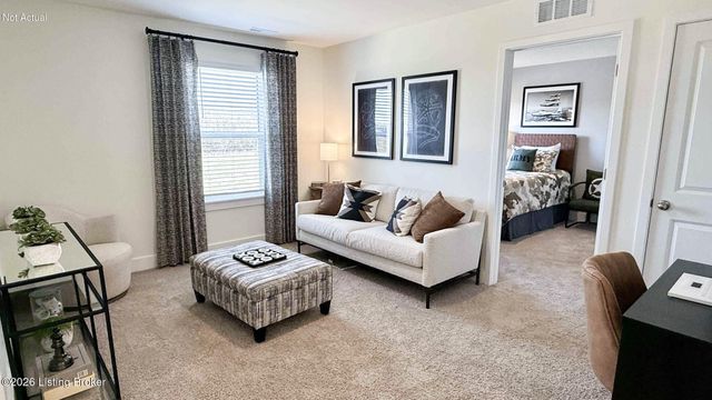 8122 Cedar Pointe Dr, Louisville, KY 40229