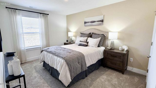 8122 Cedar Pointe Dr, Louisville, KY 40229