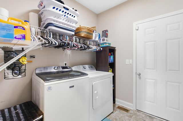 172 Tuscany Way, Richmond, KY 40475