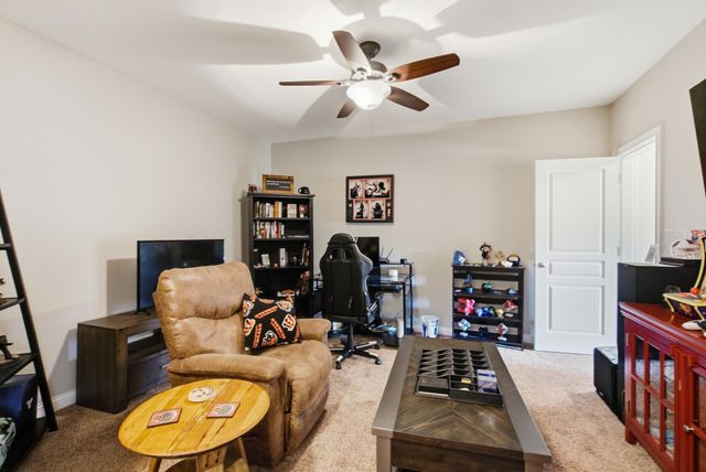 172 Tuscany Way, Richmond, KY 40475