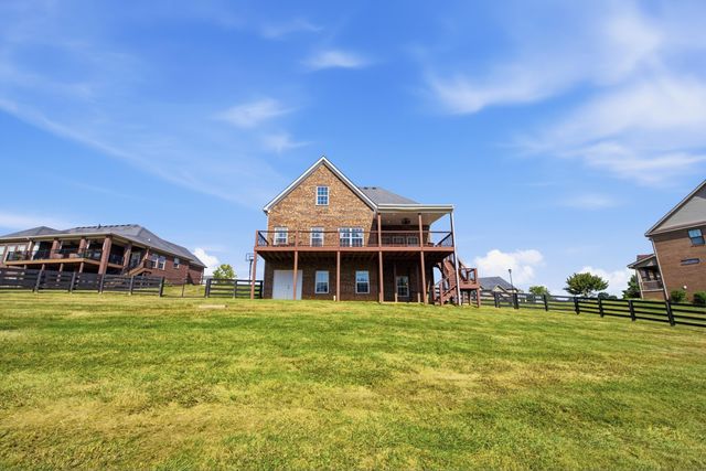 172 Tuscany Way, Richmond, KY 40475