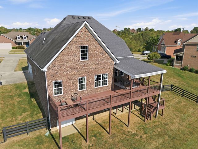 172 Tuscany Way, Richmond, KY 40475