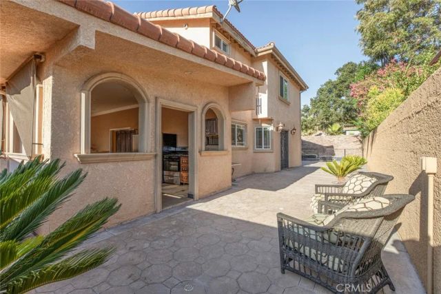 10610 Oak Tree, Sunland, CA 91040