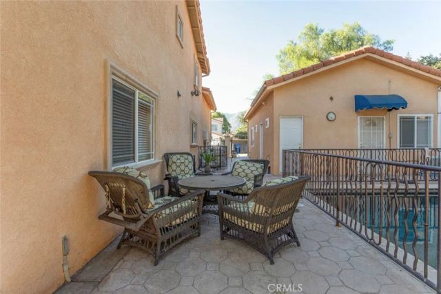 10610 Oak Tree, Sunland, CA 91040