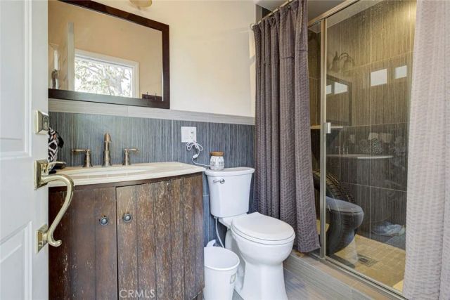 10610 Oak Tree, Sunland, CA 91040
