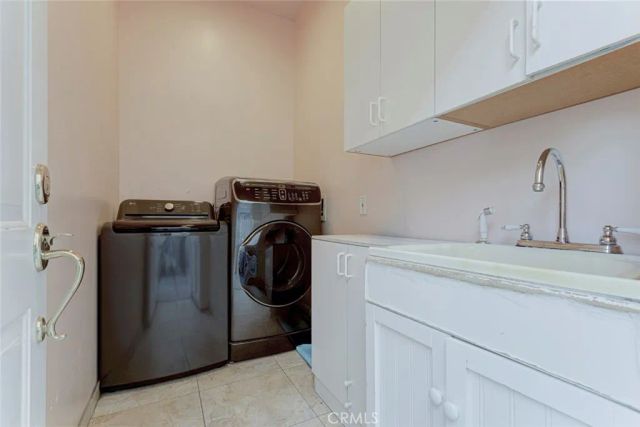 10610 Oak Tree, Sunland, CA 91040