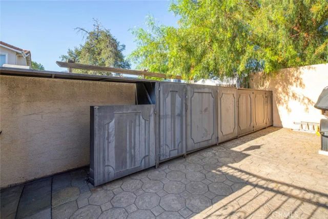 10610 Oak Tree, Sunland, CA 91040
