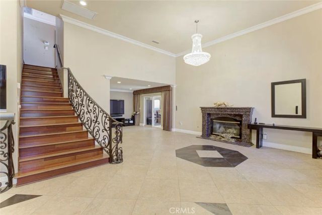 10610 Oak Tree, Sunland, CA 91040
