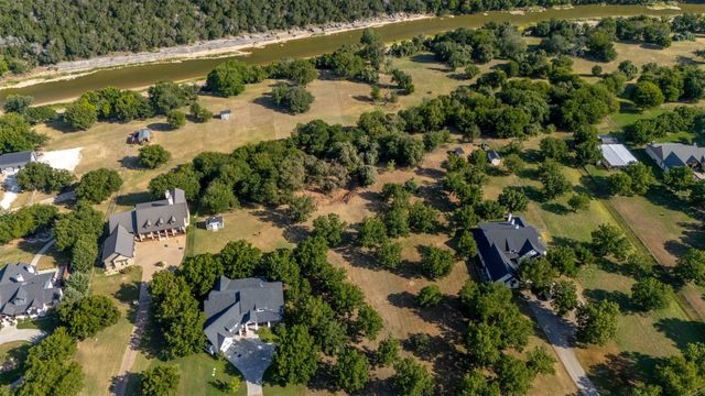 11008 Orchards Boulevard, Granbury, TX 76033