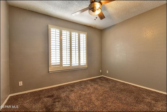 1424 RAINBOW RIDGE Drive, El Paso, TX 79912