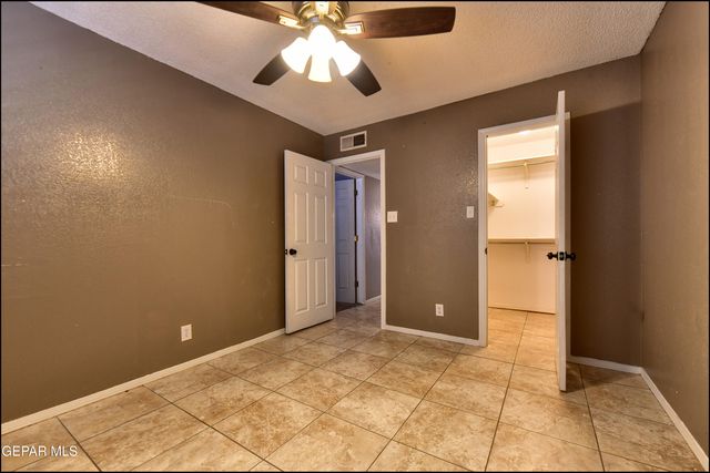 1424 RAINBOW RIDGE Drive, El Paso, TX 79912