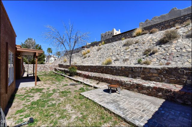 1424 RAINBOW RIDGE Drive, El Paso, TX 79912