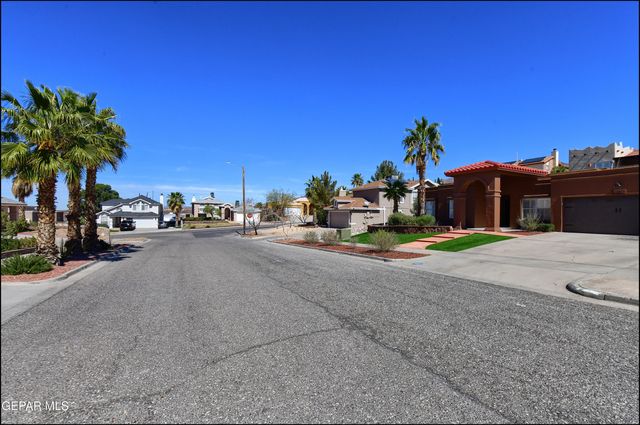 1424 RAINBOW RIDGE Drive, El Paso, TX 79912