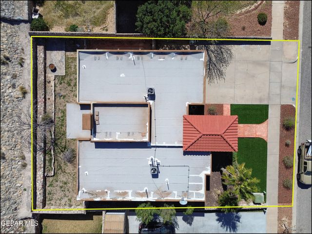 1424 RAINBOW RIDGE Drive, El Paso, TX 79912